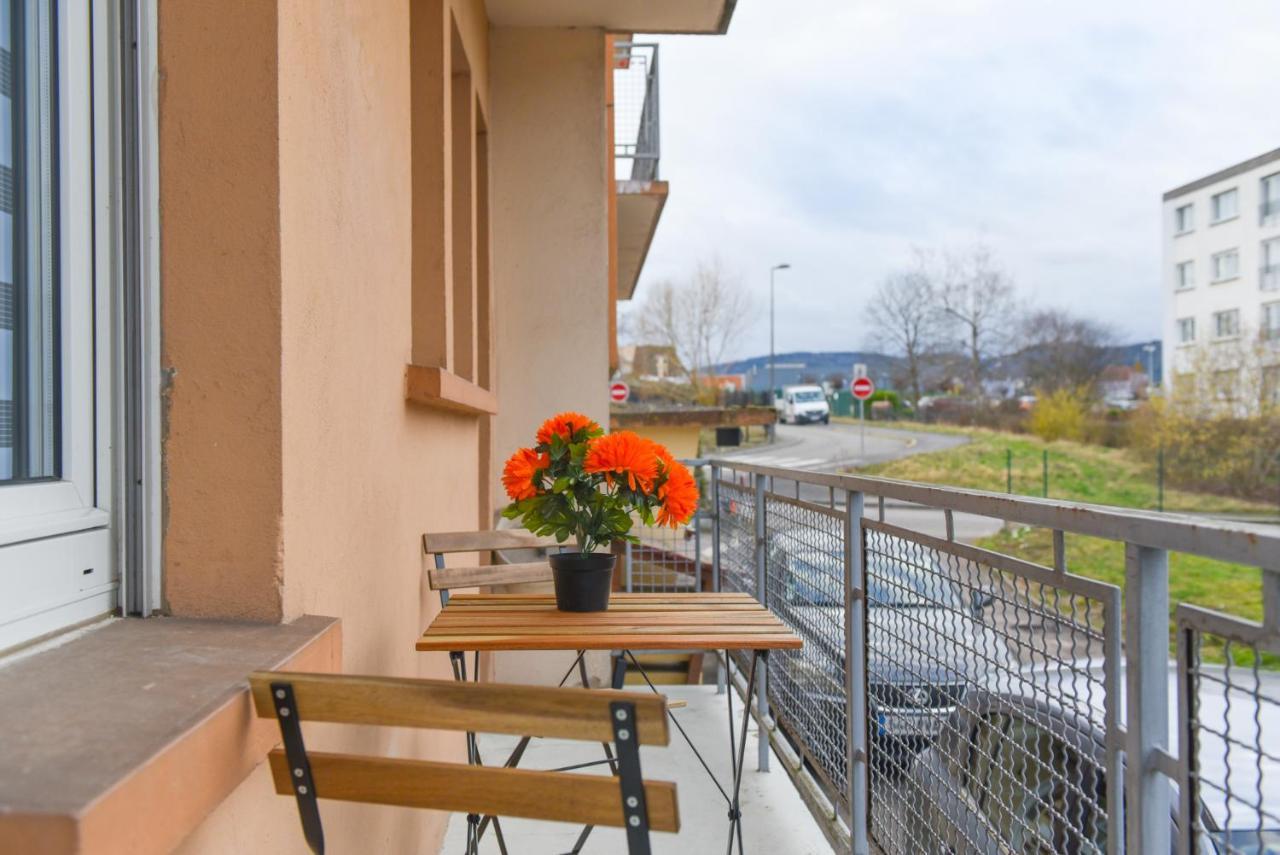 Spacieux - Famille, Weekends & Sejours Pros - Parking サヴェルヌ エクステリア 写真